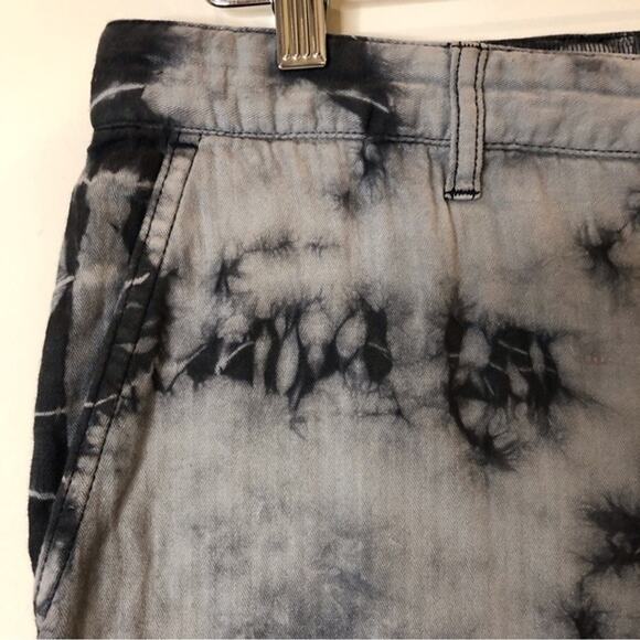 LA't by L'Agence Tie Dye Boyfriend Jeans Straight Leg Soft Cotton Grey Black 26 - Picture 1 of 16